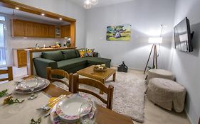Trikala Home